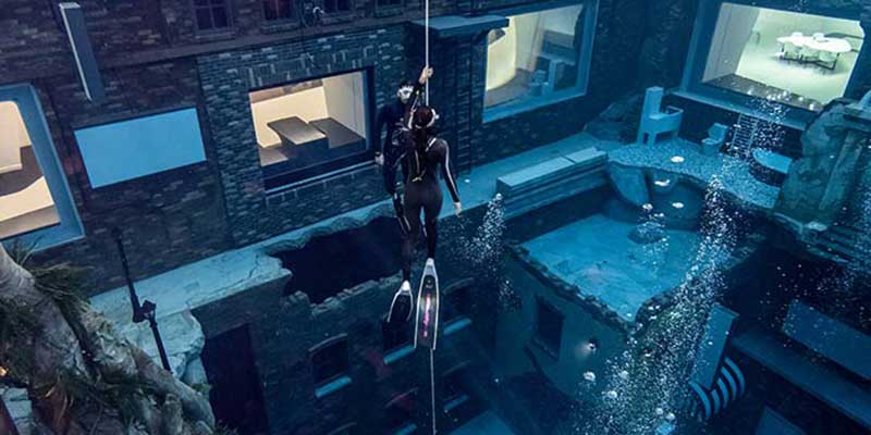 deepest swimming pool in dubai