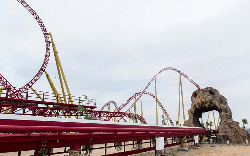 Img Worlds Of Adventure's Rollercoaster