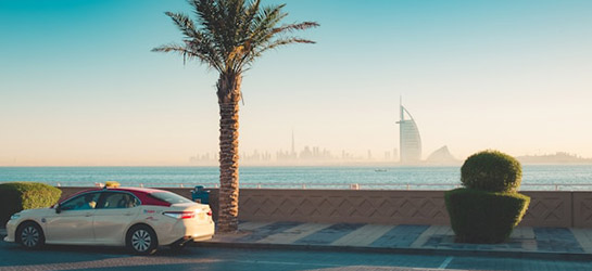 By Taxi in Dubai – Fast and Convenient Transportation Option